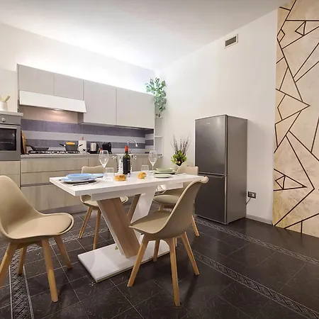 아파트 La Gardenia Deluxe *